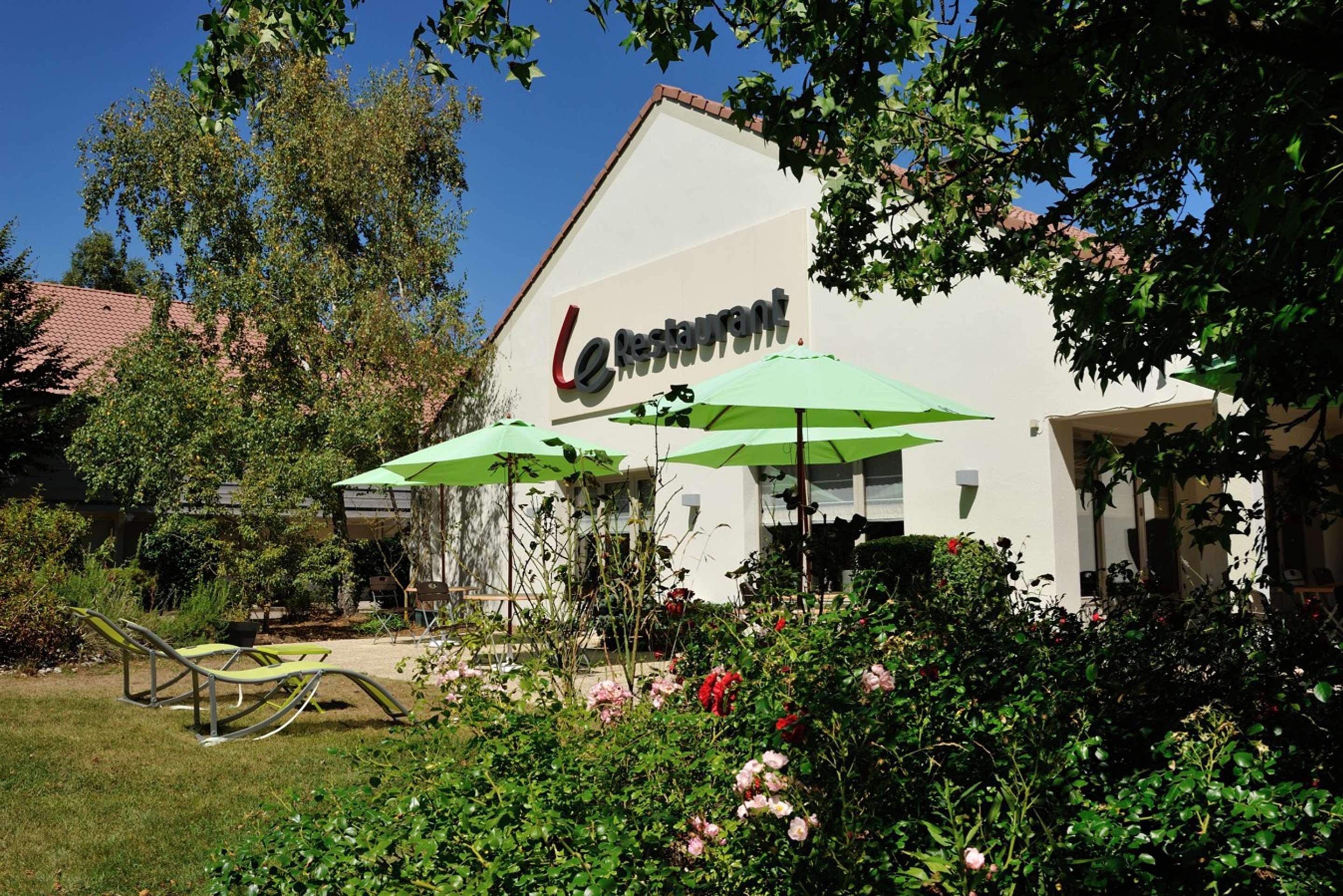 Campanile Bourg-En-Bresse ~ Viriat Hotel Exterior photo