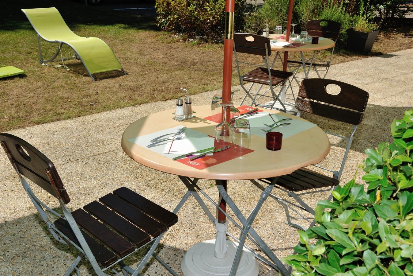 Campanile Bourg-En-Bresse ~ Viriat Hotel Exterior photo